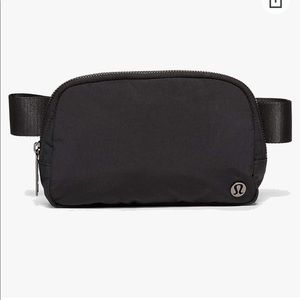 Lululemon belt bag